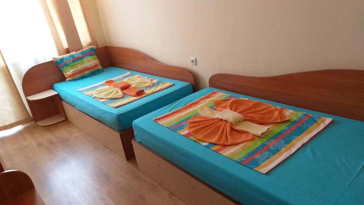 Ivanovi Guest House Πριμόρσκο Εξωτερικό φωτογραφία