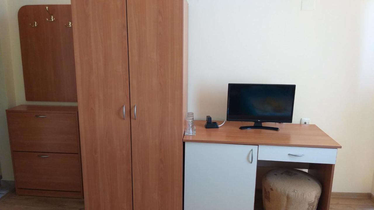 Ivanovi Guest House Πριμόρσκο Εξωτερικό φωτογραφία
