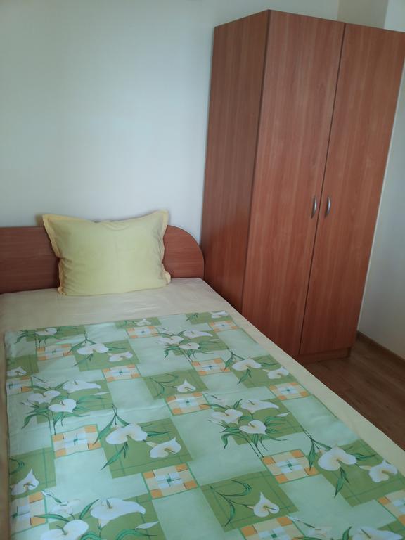 Ivanovi Guest House Πριμόρσκο Δωμάτιο φωτογραφία